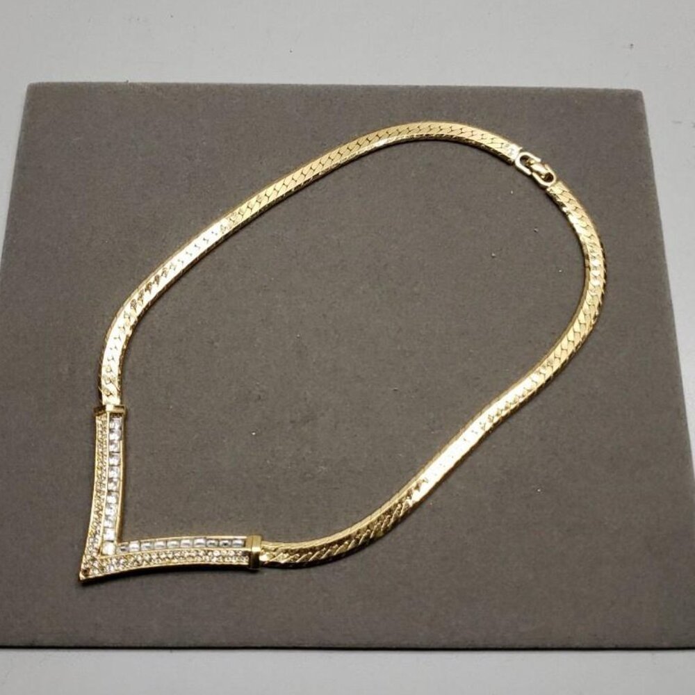 Vtg 80s Signed Christian Dior "V" Rhinestone Bulky Chain 6.5" Choker Necklace